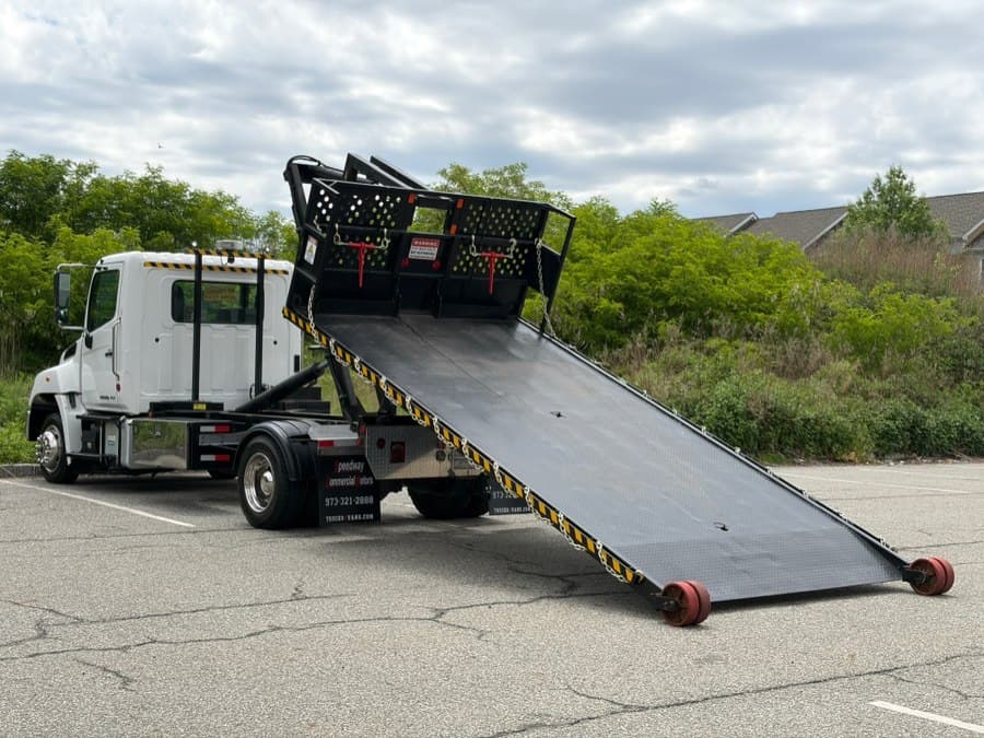 2019 Hino 268