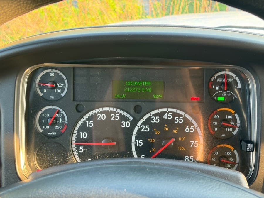 2018 Freightliner M2 106
