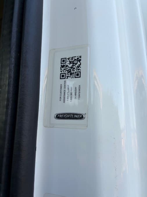 2018 Freightliner M2 106