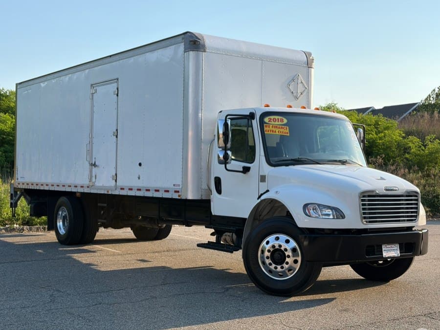 2018 Freightliner M2 106