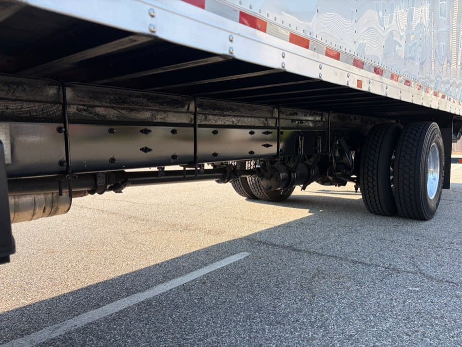 2017 Freightliner M2 106