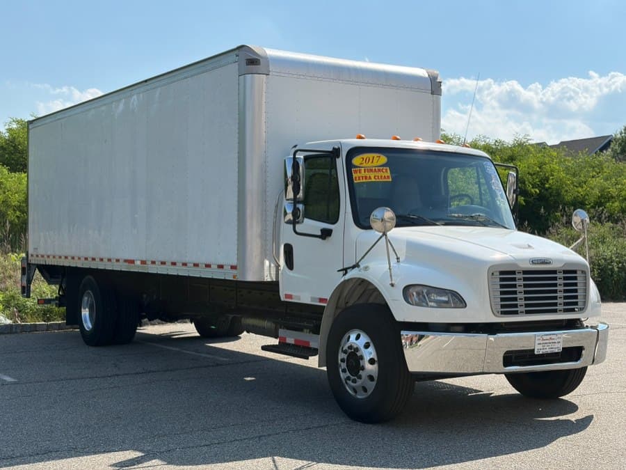 2017 Freightliner M2 106