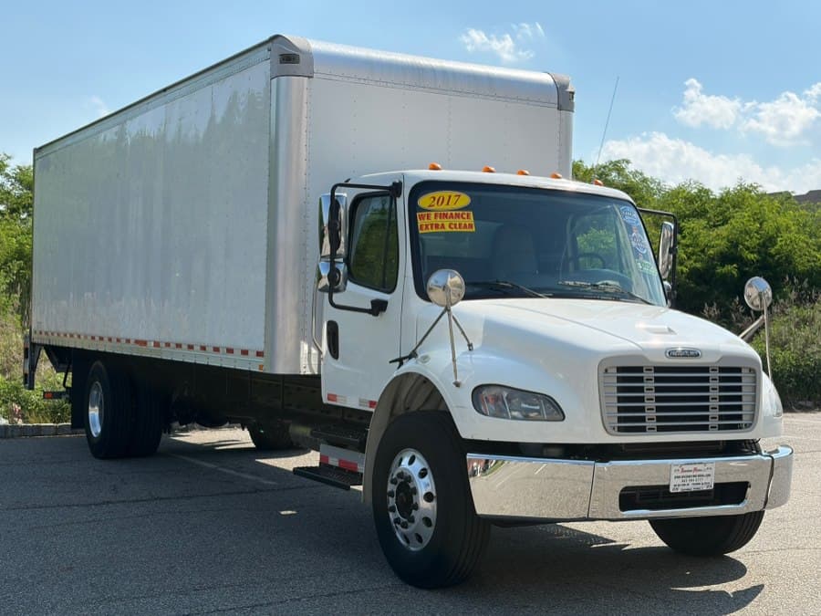 2017 Freightliner M2 106
