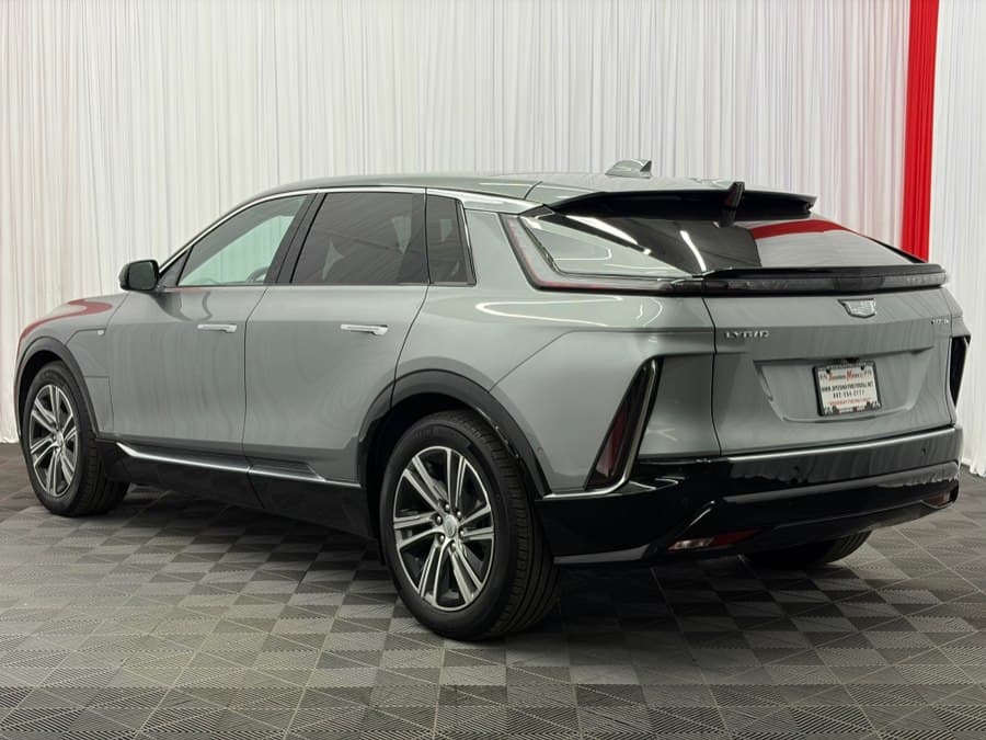 2024 Cadillac LYRIQ