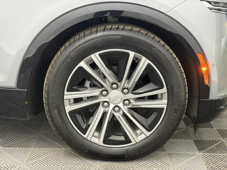2024 Cadillac LYRIQ