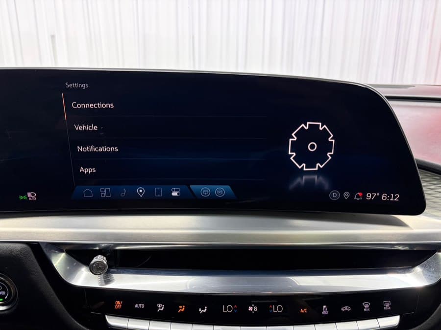 2024 Cadillac LYRIQ