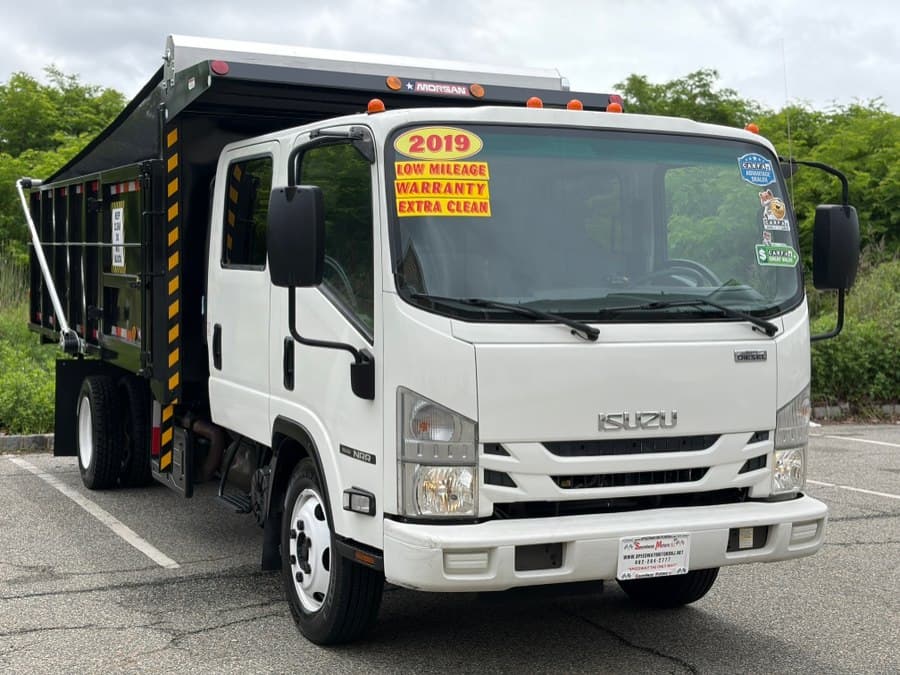 2019 Isuzu NRR
