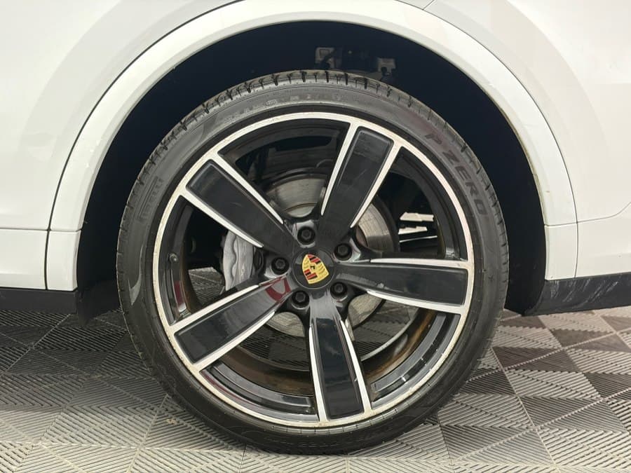 2022 Porsche Cayenne