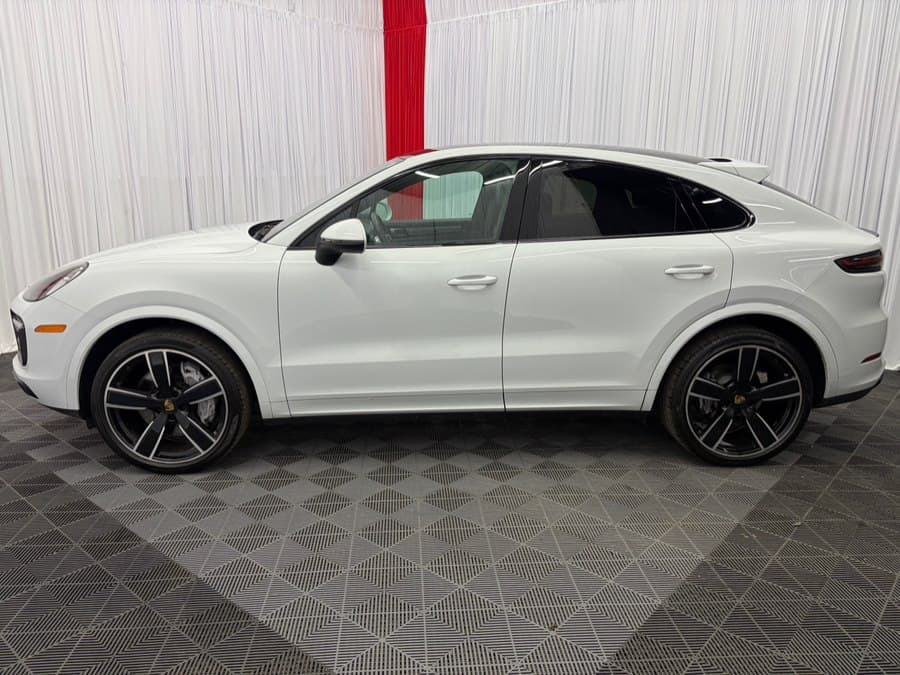 2022 Porsche Cayenne