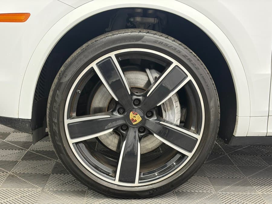 2022 Porsche Cayenne