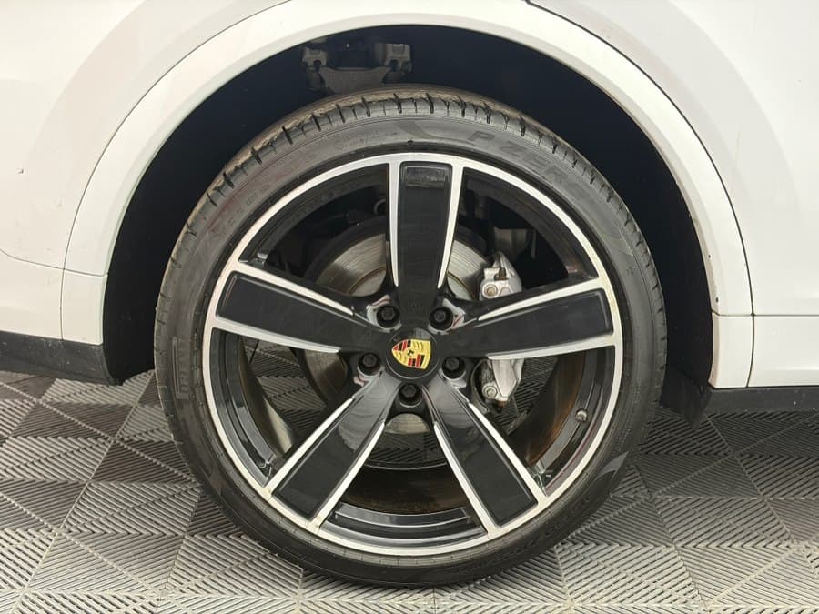 2022 Porsche Cayenne