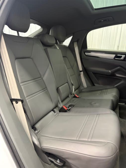 2022 Porsche Cayenne