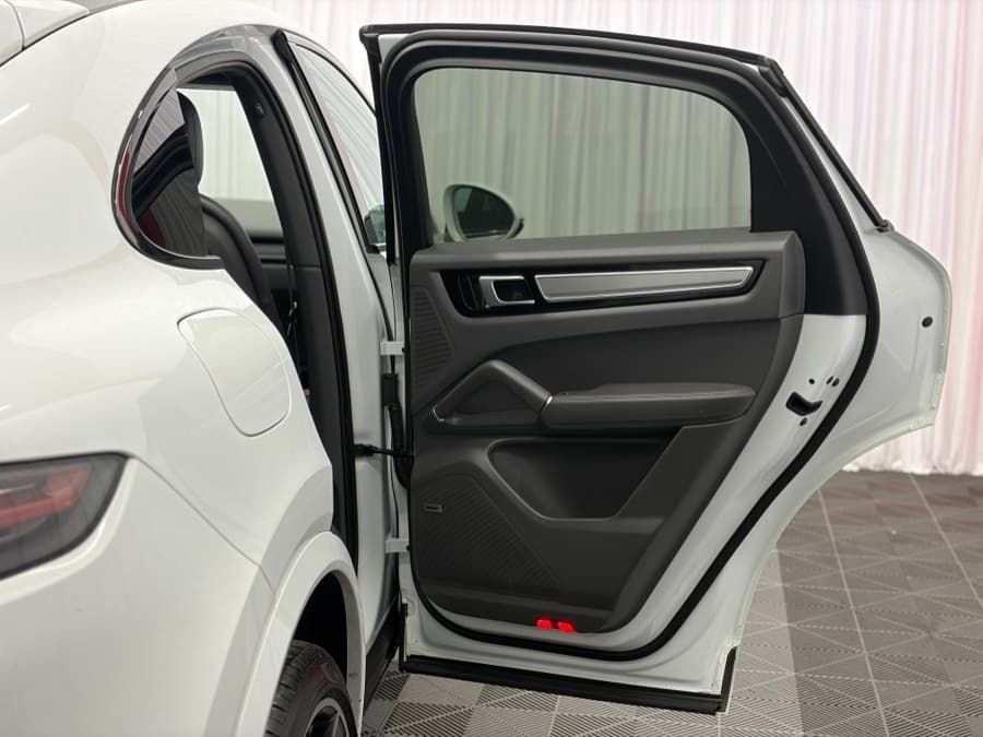 2022 Porsche Cayenne