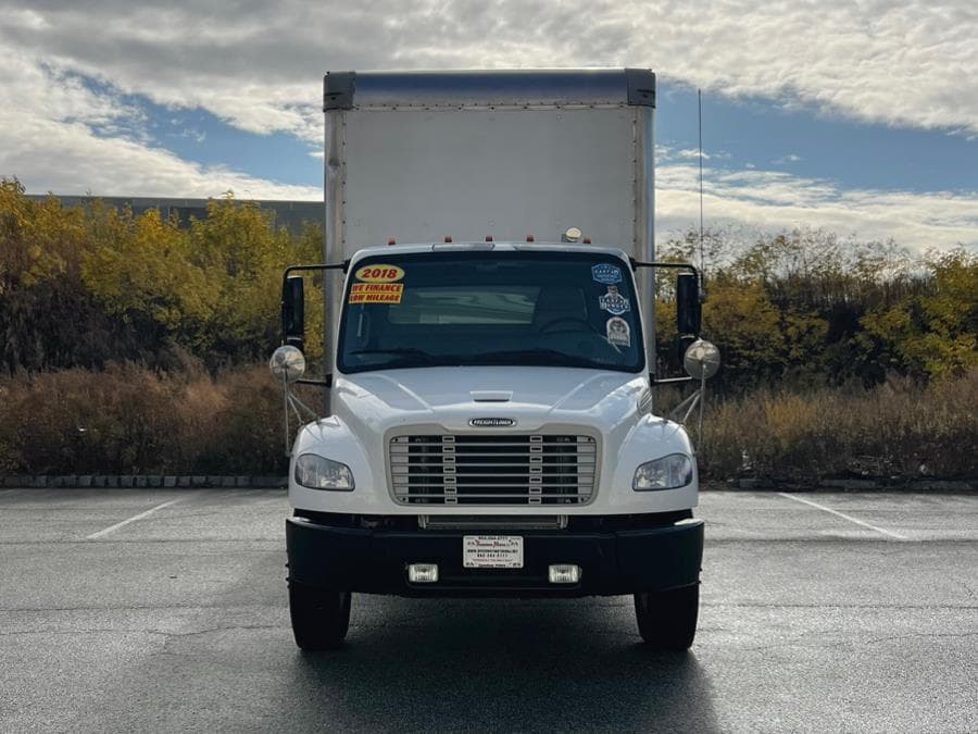 2018 Freightliner M2 106