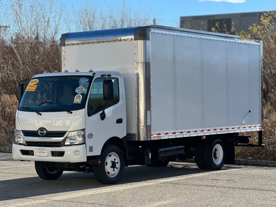 2020 Hino 195