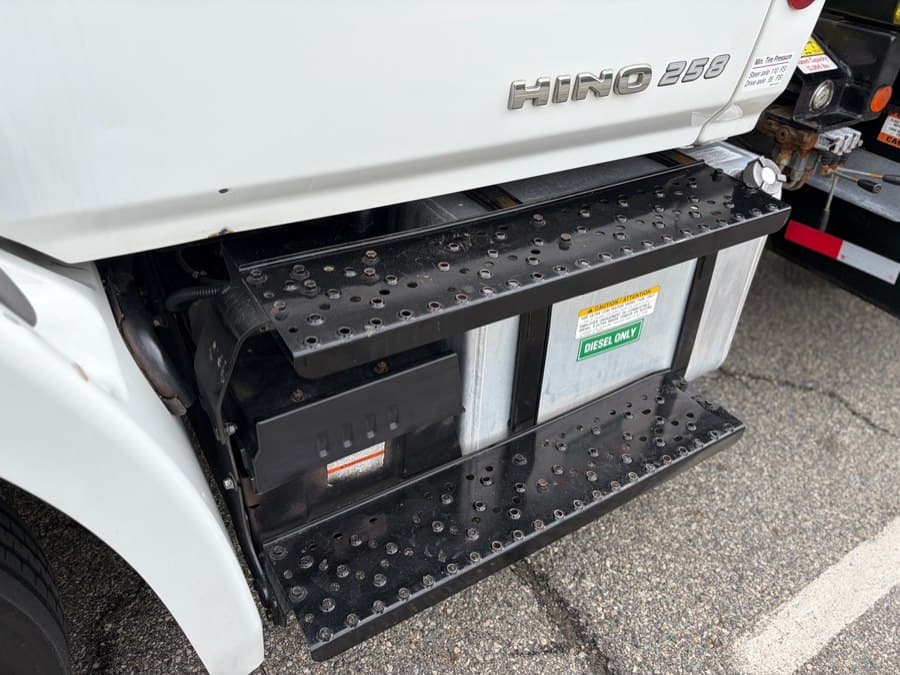 2019 Hino 258