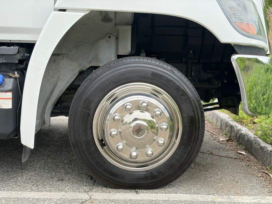 2019 Hino 258