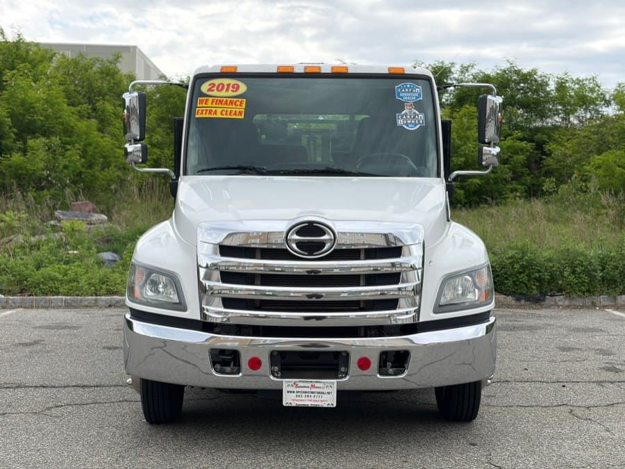2019 Hino 258