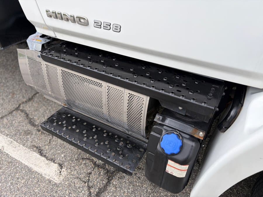 2019 Hino 258