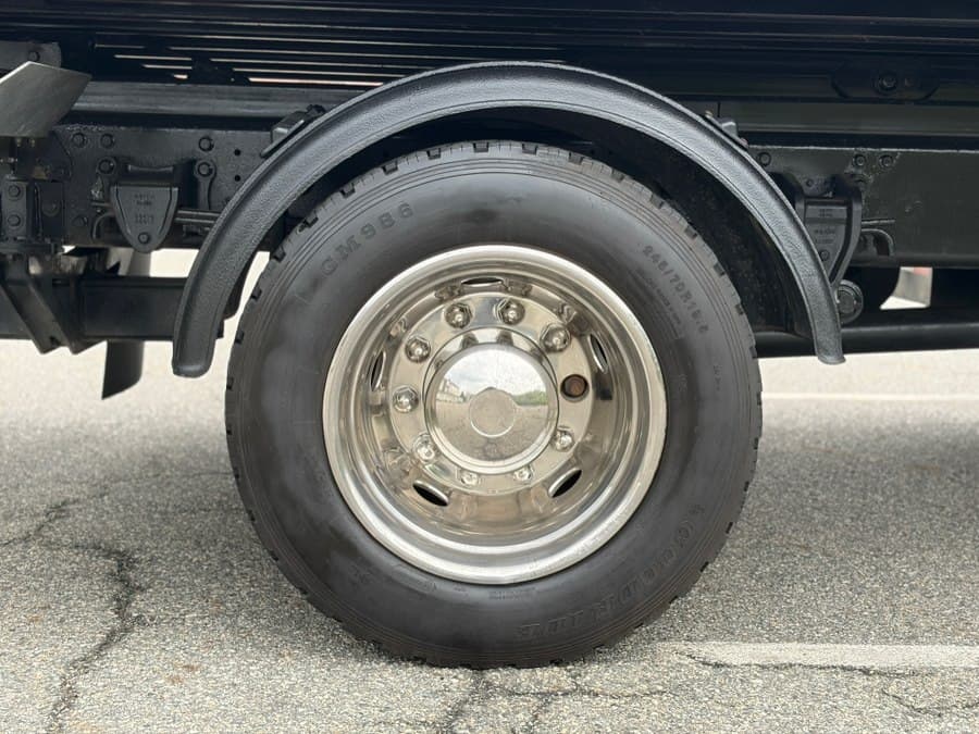 2019 Hino 258
