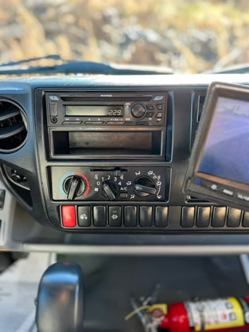 2020 Hino 195