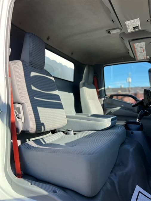 2020 Hino 195