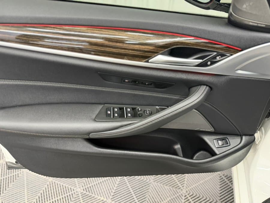 2023 BMW 5 Series