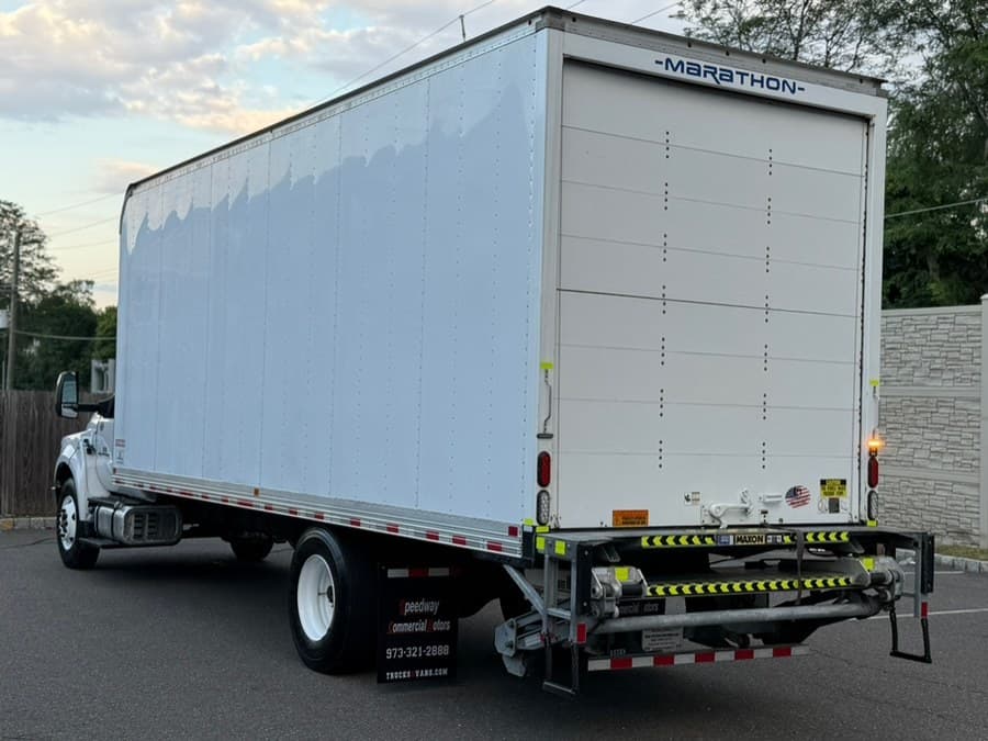 2022 Ford F-650 Straight Frame