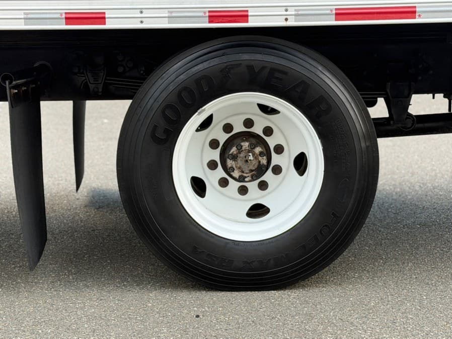 2022 Ford F-650 Straight Frame