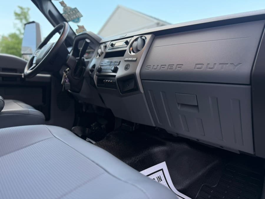 2022 Ford F-650 Straight Frame