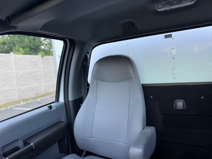 2022 Ford F-650 Straight Frame