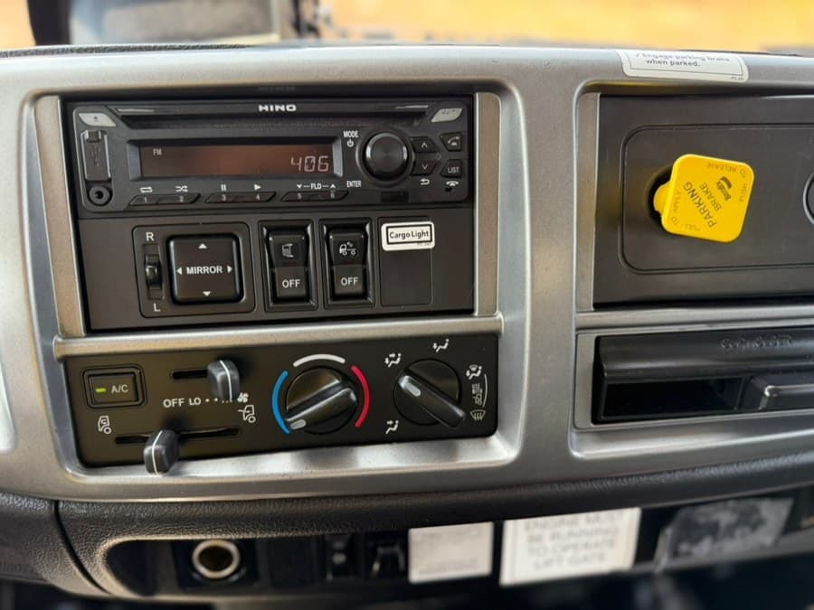 2020 Hino 268A