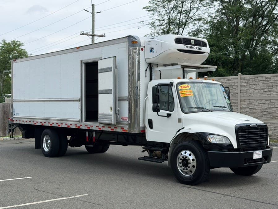 2020 Freightliner M2 106
