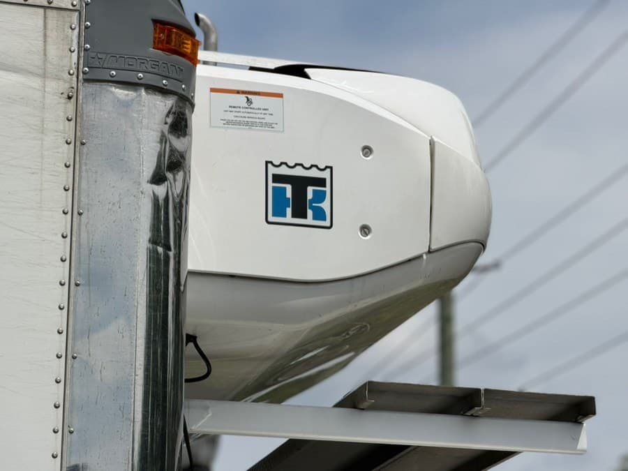 2020 Freightliner M2 106