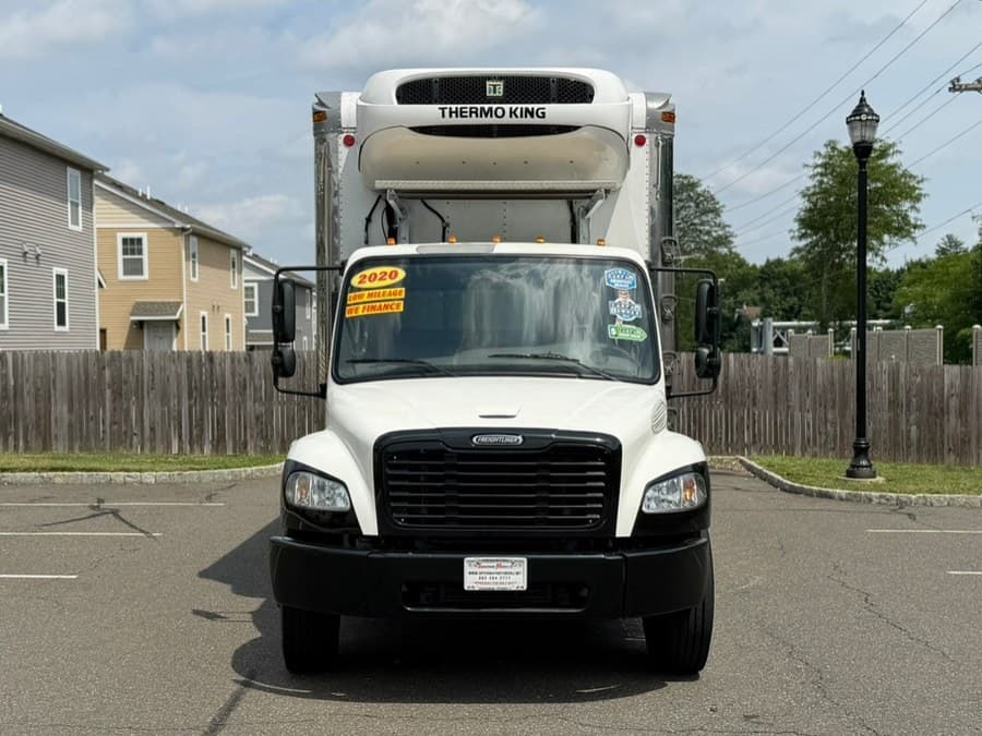 2020 Freightliner M2 106