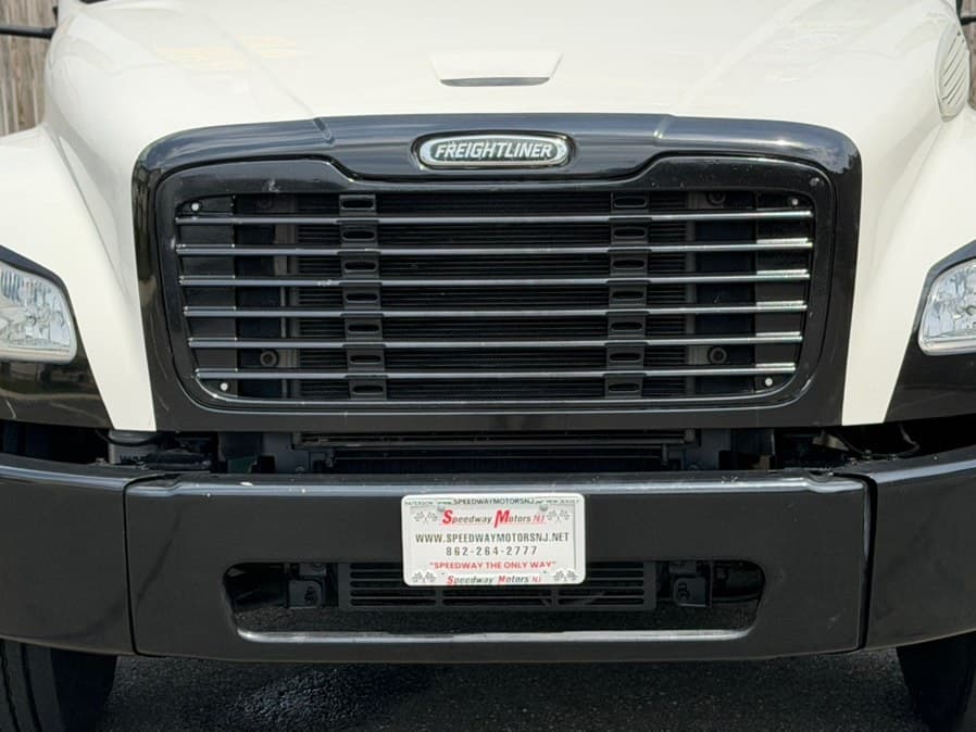 2020 Freightliner M2 106