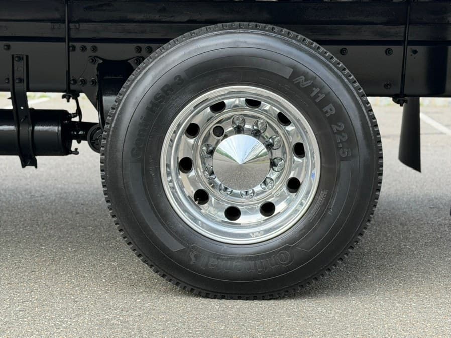 2020 Freightliner M2 106