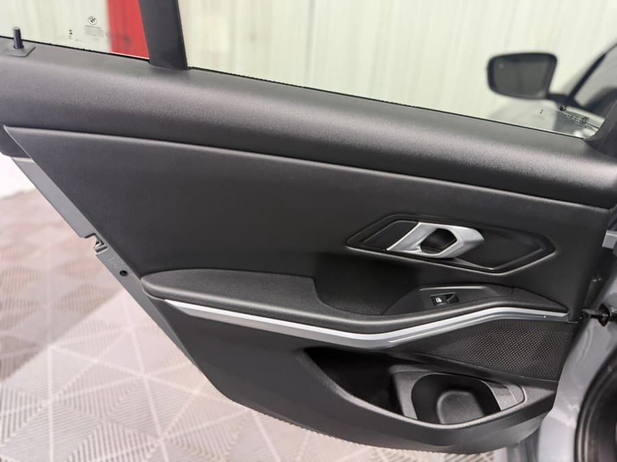 2025 BMW 3 Series