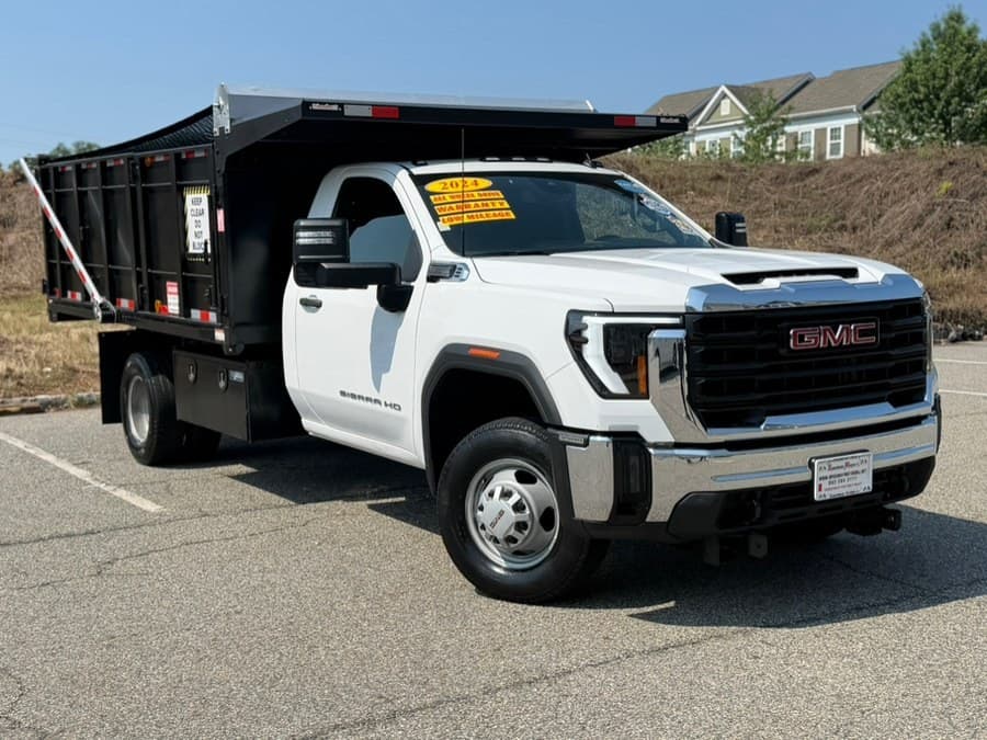 Used 2024 GMC Sierra 3500HD CC for sale in Paterson NJ — Speedway Motors
