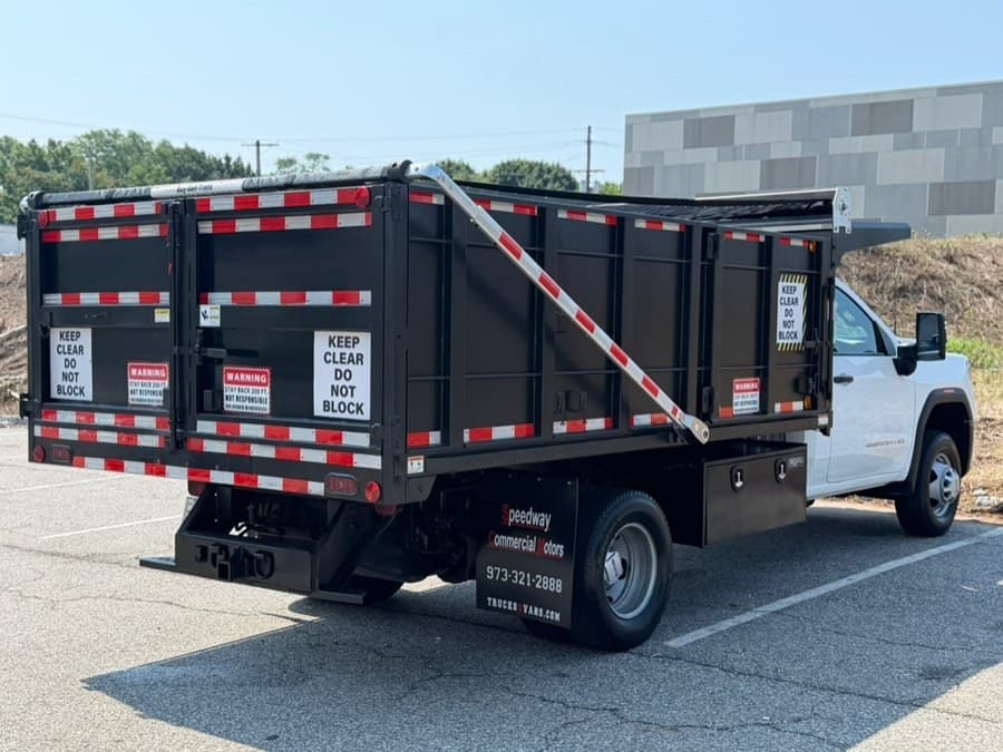 2024 GMC Sierra 3500HD CC