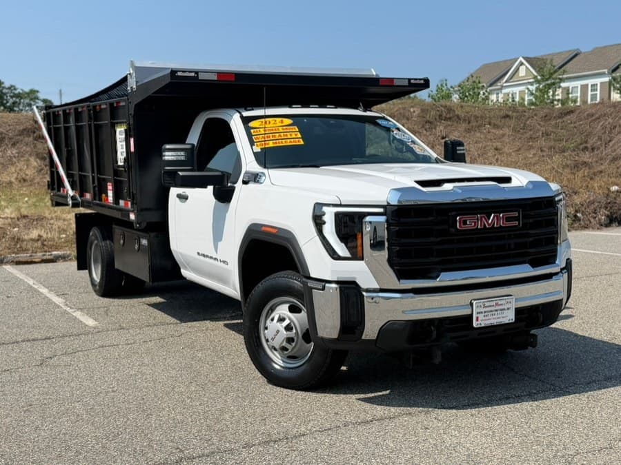 2024 GMC Sierra 3500HD CC