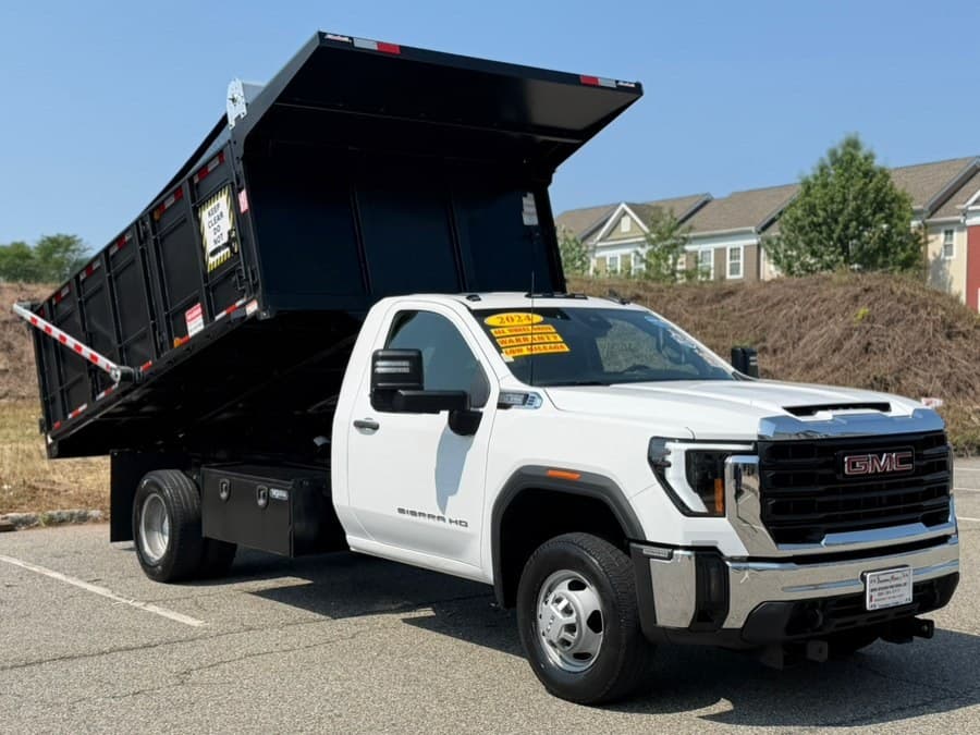 2024 GMC Sierra 3500HD CC
