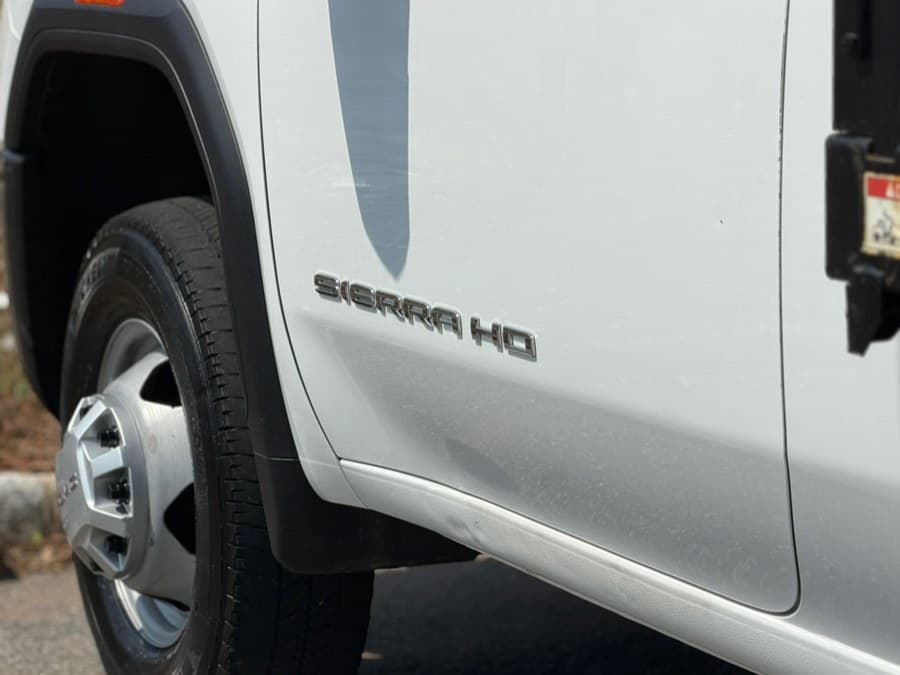2024 GMC Sierra 3500HD CC