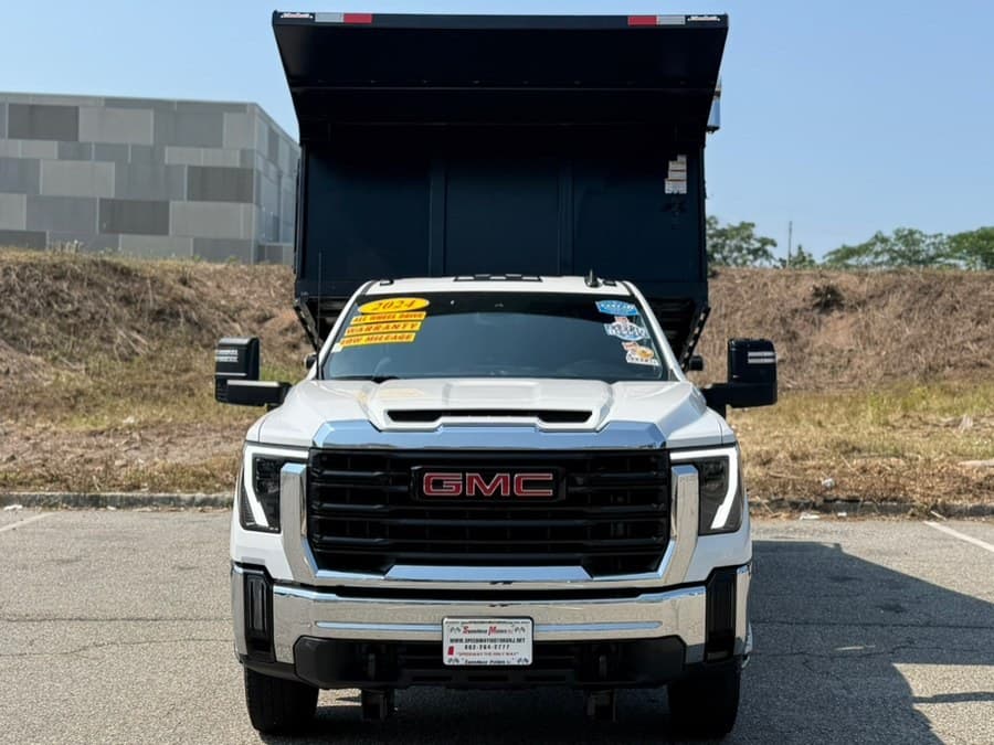 2024 GMC Sierra 3500HD CC