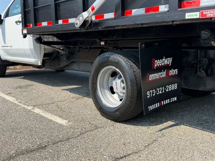 2024 GMC Sierra 3500HD CC