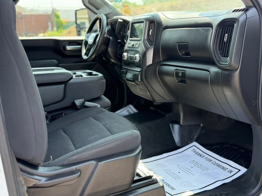 2024 GMC Sierra 3500HD CC