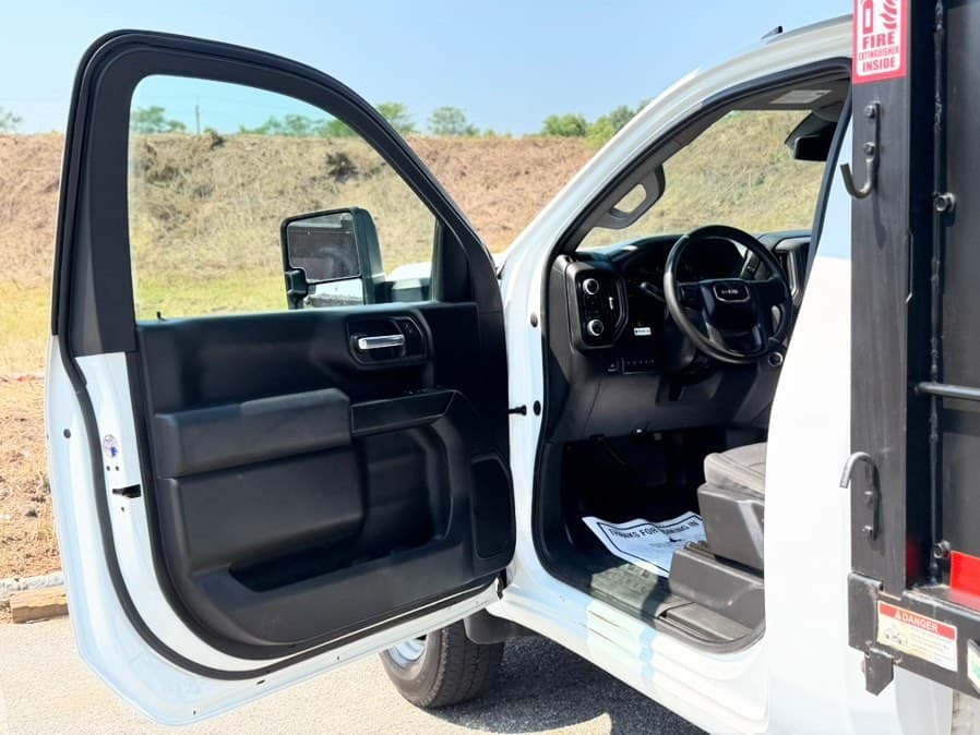 2024 GMC Sierra 3500HD CC