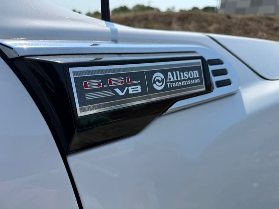 2024 GMC Sierra 3500HD CC