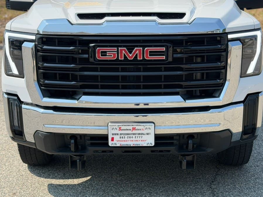 2024 GMC Sierra 3500HD CC