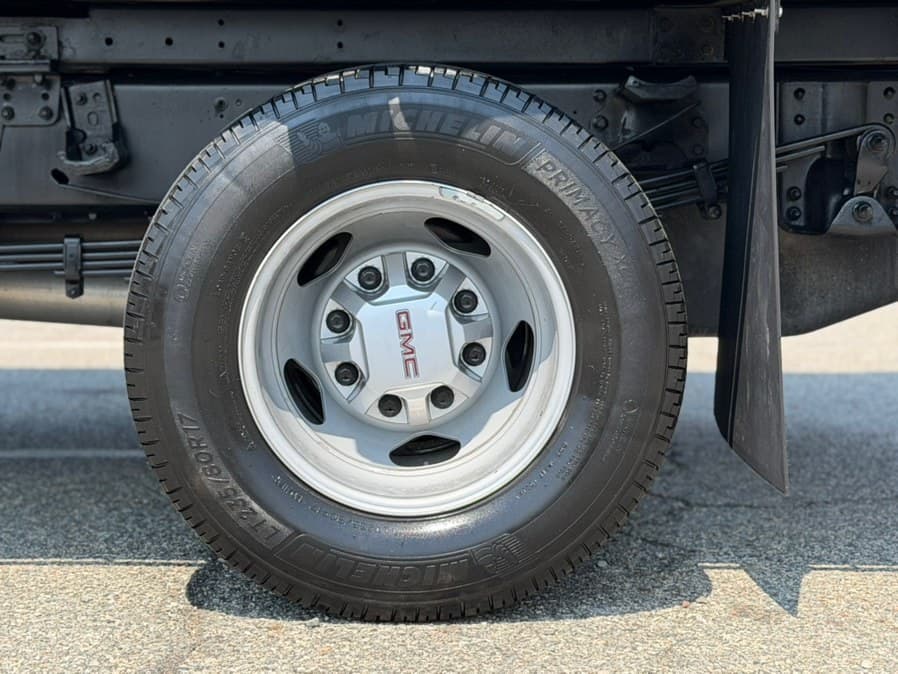 2024 GMC Sierra 3500HD CC
